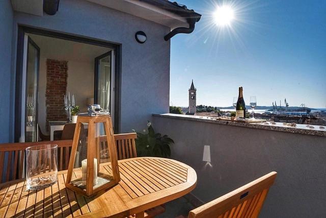 Apartments Dream In Arena 2 Pula Center Free Parking Buitenkant foto