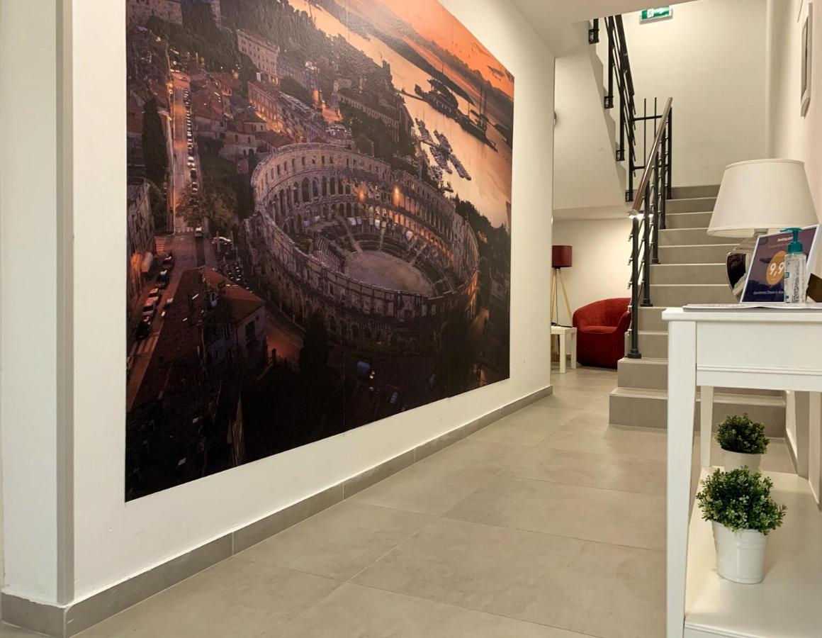Apartments Dream In Arena 2 Pula Center Free Parking Buitenkant foto