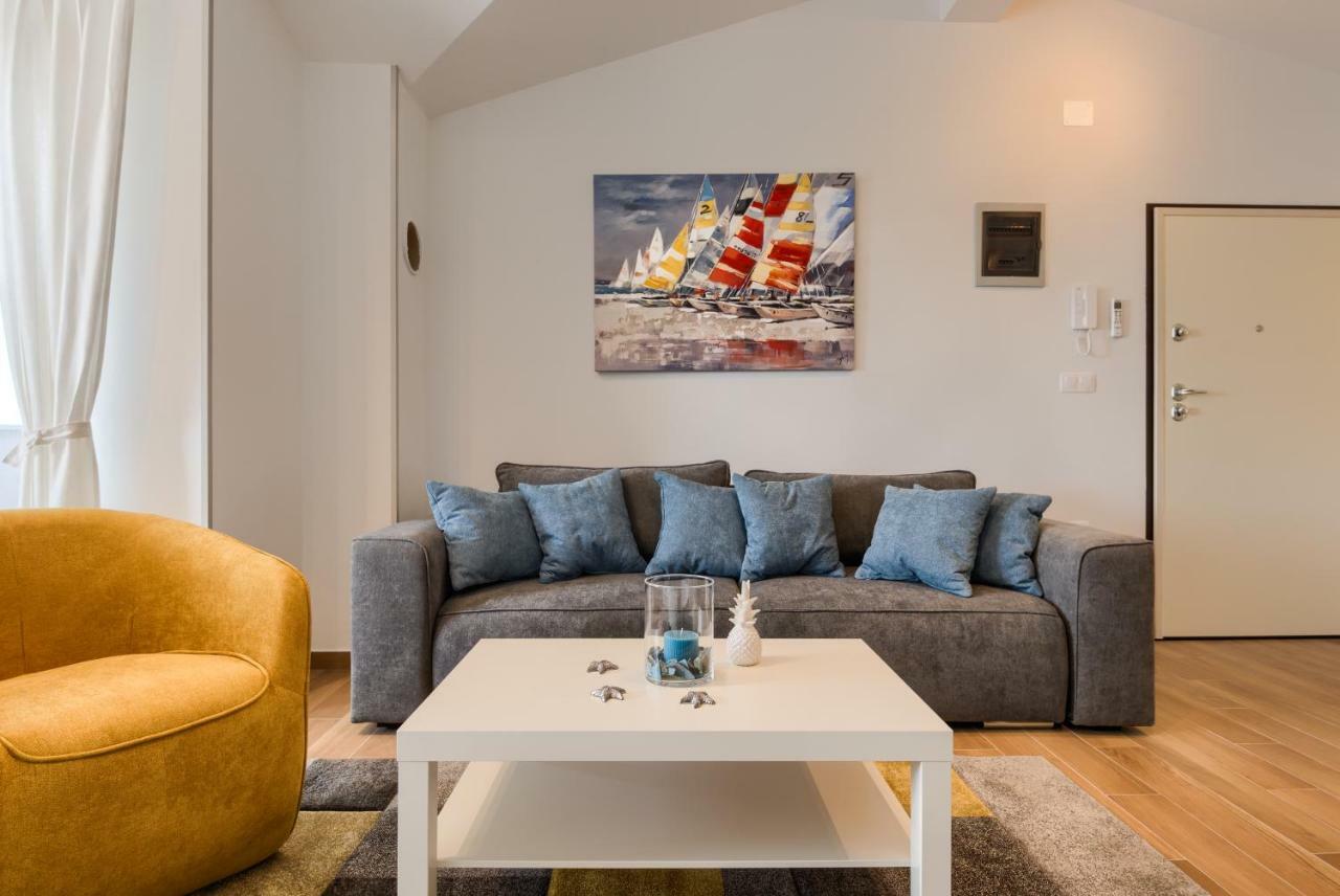 Apartments Dream In Arena 2 Pula Center Free Parking Buitenkant foto