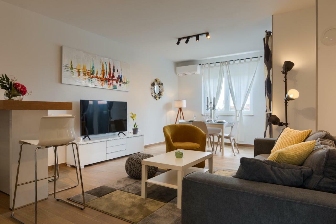 Apartments Dream In Arena 2 Pula Center Free Parking Buitenkant foto